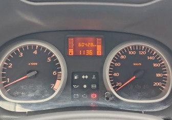 Подержанный автомобиль Renault Duster 2013 года (12 фото)