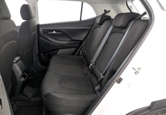 Подержанный автомобиль Hyundai Creta 2022 года (18 фото)