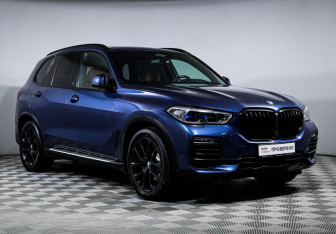 Подержанный автомобиль BMW X5 2020 года (3 фото)