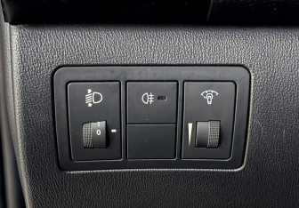 Подержанный автомобиль Hyundai Elantra Sedan 2008 года (17 фото)