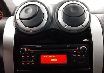 Подержанный автомобиль LADA (ВАЗ) Largus Wagon 2018 года (13 фото)