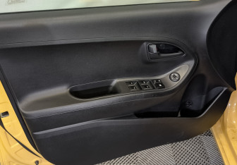 Подержанный автомобиль Kia Picanto 2011 года (17 фото)