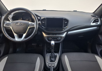 Подержанный автомобиль LADA (ВАЗ) Vesta Wagon 2021 года (12 фото)