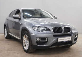Подержанный автомобиль BMW X6 2012 года (3 фото)