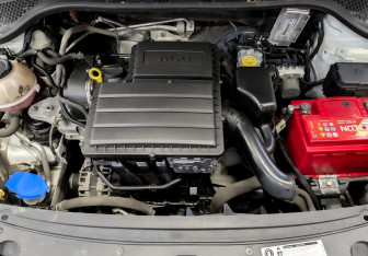 Подержанный автомобиль Skoda Rapid Liftback 2019 года (9 фото)