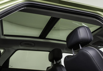 Подержанный автомобиль Jaecoo J7 2024 года (16 фото)