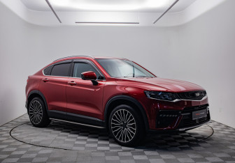 Подержанный автомобиль Geely Tugella 2022 года (3 фото)