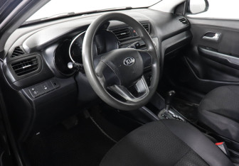 Подержанный автомобиль Kia Rio Sedan 2013 года (5 фото)