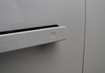 Подержанный автомобиль Changan UNI-K 2023 года (30 фото)