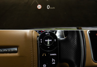 Подержанный автомобиль Land Rover Range Rover Sport 2019 года (28 фото)