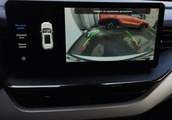 Подержанный автомобиль Haval F7 2022 года (12 фото)