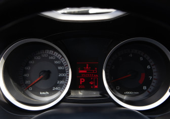 Подержанный автомобиль Mitsubishi Lancer Sedan 2008 года (10 фото)