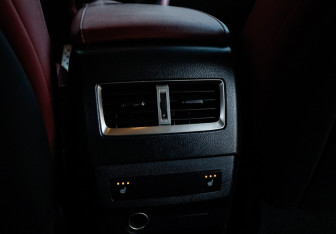 Подержанный автомобиль Lexus RX 2016 года (13 фото)