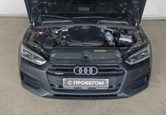 Подержанный автомобиль Audi A5 Coupe 2016 года (19 фото)