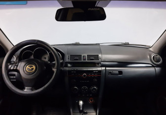 Подержанный автомобиль Mazda 3 Sedan 2008 года (15 фото)