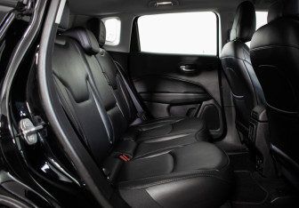 Подержанный автомобиль Jeep Compass 2019 года (9 фото)