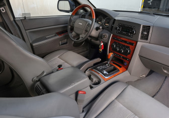 Новый Jeep Grand Cherokee 2007 (10 фото)