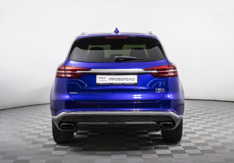 Подержанный автомобиль Hongqi HS5 2021 года (6 фото)