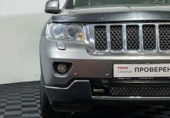 Подержанный автомобиль Jeep Grand Cherokee 2012 года (21 фото)