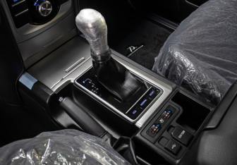Новый Toyota Land Cruiser Prado 2022 (19 фото)