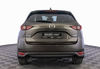 Подержанный автомобиль Mazda CX-5 2020 года (6 фото)