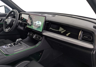 Новый GAC GS8 2025 (9 фото)