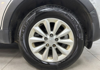 Подержанный автомобиль SsangYong Actyon 2014 года (9 фото)