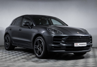 Подержанный автомобиль Porsche Macan 2019 года (3 фото)