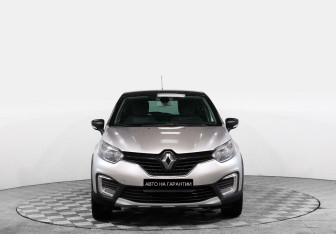 Подержанный автомобиль Renault Kaptur 2020 года (2 фото)