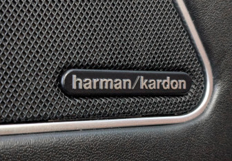 Подержанный автомобиль Maserati Levante 2017 года (26 фото)