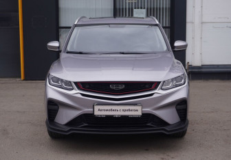 Подержанный автомобиль Geely Coolray 2023 года (2 фото)