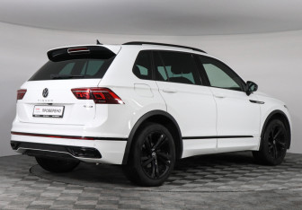 Подержанный автомобиль Volkswagen Tiguan 2021 года (5 фото)
