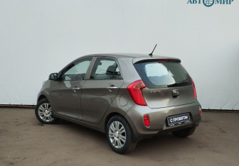 Подержанный автомобиль Kia Picanto 2013 года (6 фото)