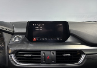 Подержанный автомобиль Mazda 6 Sedan 2016 года (15 фото)