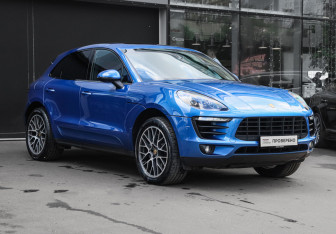 Подержанный автомобиль Porsche Macan 2015 года (3 фото)