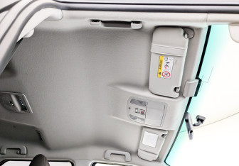 Подержанный автомобиль Toyota Fortuner 2018 года (23 фото)