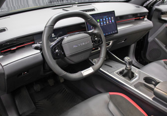 Подержанный автомобиль Jetour Dashing 2023 года (16 фото)