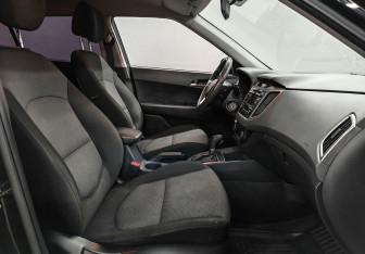 Подержанный автомобиль Hyundai Creta 2017 года (9 фото)