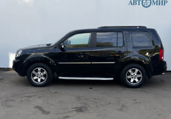 Подержанный автомобиль Honda Pilot 2008 года (8 фото)