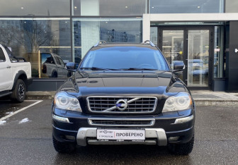 Подержанный автомобиль Volvo XC90 2014 года (2 фото)
