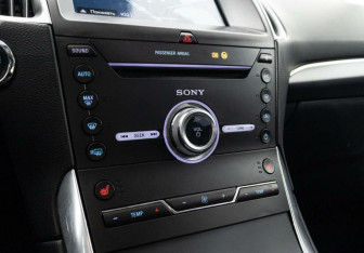 Подержанный автомобиль Ford S-MAX 2018 года (13 фото)