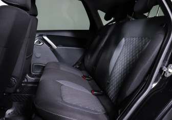 Подержанный автомобиль LADA (ВАЗ) Granta Sedan 2021 года (14 фото)