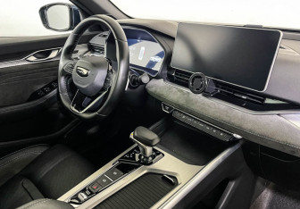 Подержанный автомобиль Geely Preface 2023 года (9 фото)