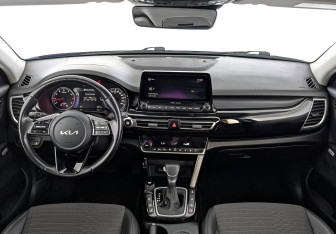 Подержанный автомобиль Kia Seltos 2022 года (14 фото)