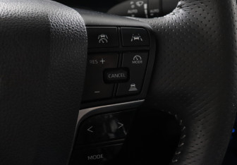 Подержанный автомобиль Toyota Camry Sedan 2024 года (15 фото)