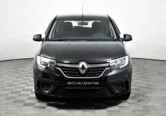 Подержанный автомобиль Renault Sandero 2020 года (2 фото)