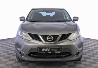 Подержанный автомобиль Nissan Qashqai 2018 года (2 фото)