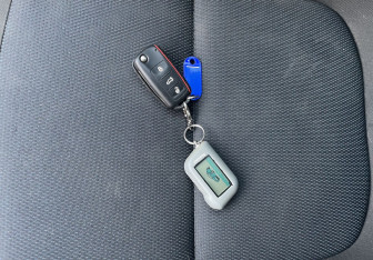 Подержанный автомобиль Skoda Yeti 2011 года (13 фото)