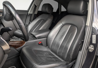 Подержанный автомобиль Audi A6 Sedan 2012 года (20 фото)