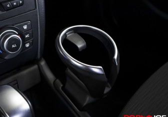 Подержанный автомобиль BMW X1 2013 года (15 фото)